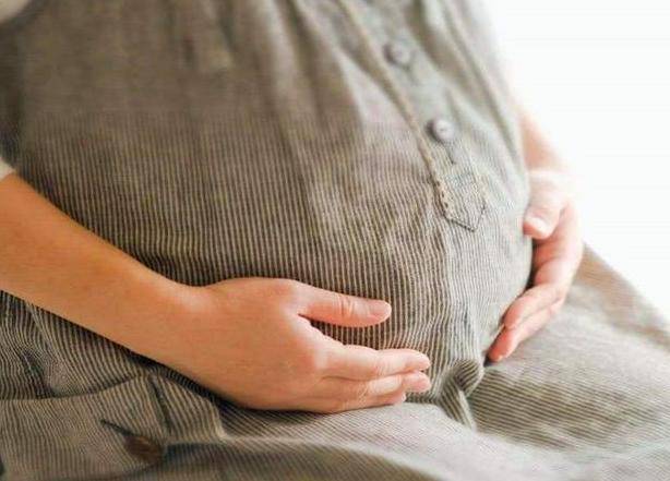 孕期缺钙的症状要了解，孕妈妈要注意，不然会影响宝宝正常发育