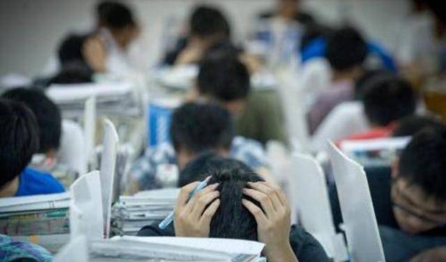 高考关头，家长关注考生这五点，发挥出自己最好的实力！