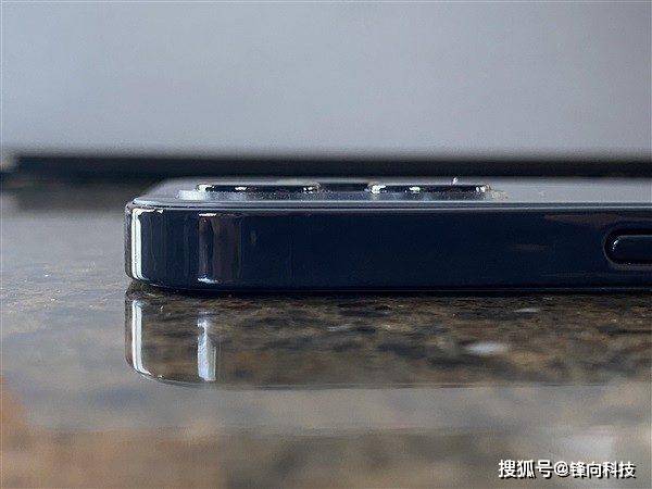 海外達人提前上手iPhone 12機模，對比iPhone 11這一點變化最明顯 科技 第1張