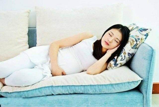「胎儿」孕期这4道“高压线”,要尽量远离,盘点胎儿孕期“害怕清单”