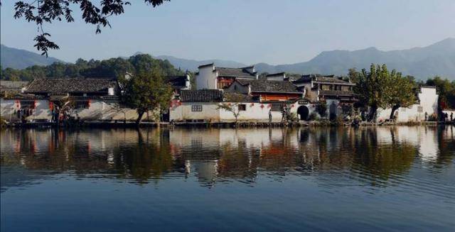 打卡电影《卧虎藏龙》取景地——黄山风景区的宏村.