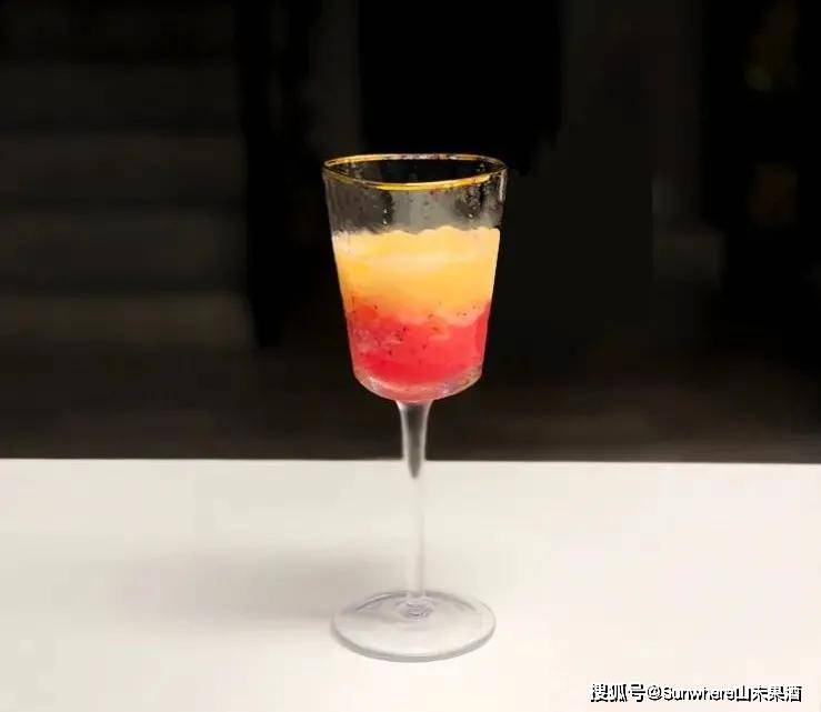 调一杯海明威最爱的鸡尾酒!降温解暑,口感甜蜜,超高颜值!