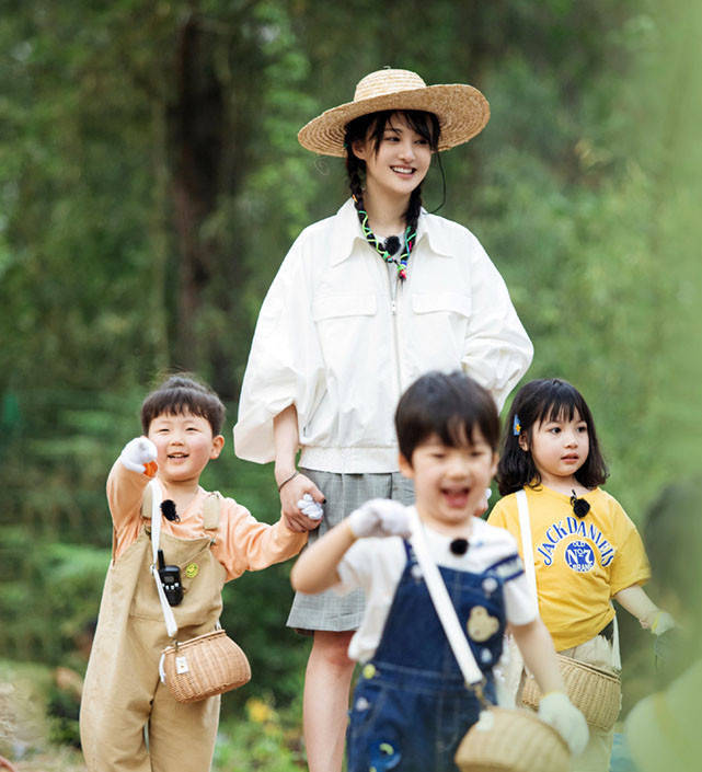 原创看了《妻子》蔡少芬的育儿分享，你会收回对郑爽的斥责吗？