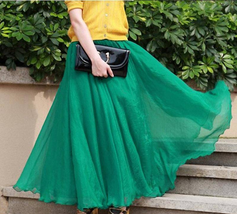 孔雀绿裙子怎么搭配上衣?孔雀绿时尚典雅气质佳