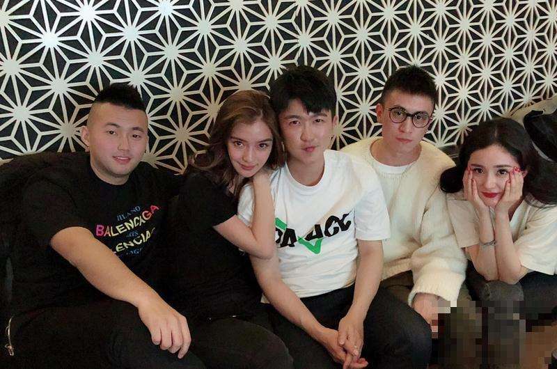 怎么样才能成为歌手明星 a8c6e78e5939482bb00d9812099138d3.jpeg