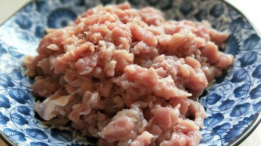 原创孩子说话晚？儿科医生：1岁之前吃“这类”食物，将来说话早