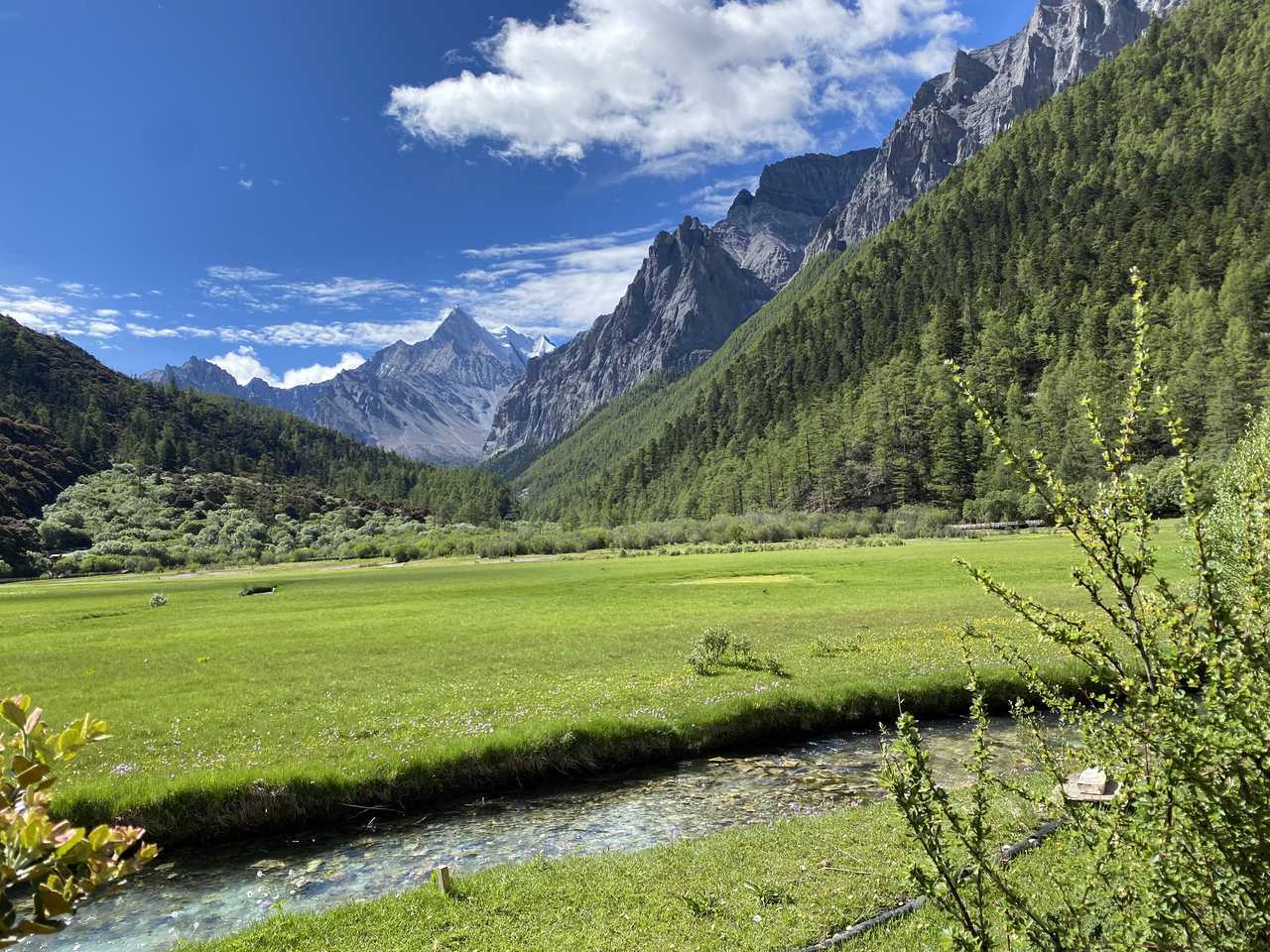 旅行故事有一个地方叫稻城 最美的青春遇见你亚丁