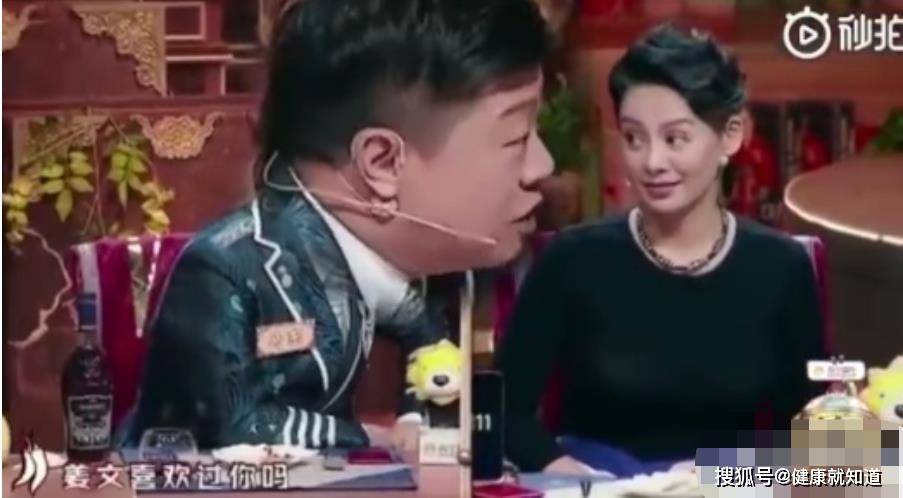 原创宁静用和自己撞脸的杯子，浑身是梗的宁静，与众不同