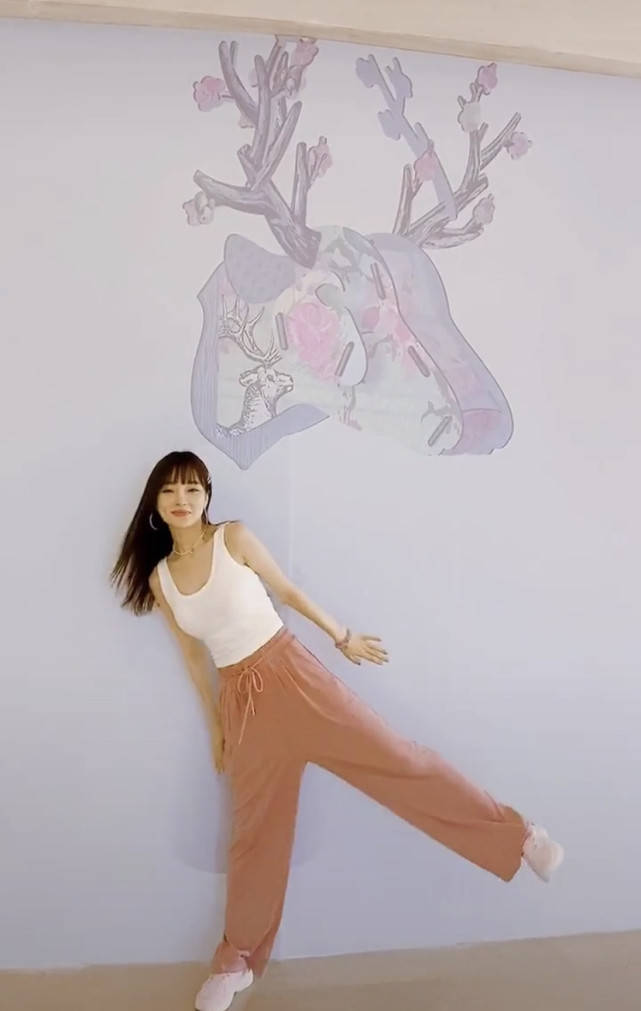 知情人曝张萌曾力挺贾乃亮:谁用李小璐就绝交