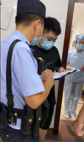 【尴尬】曝演员姜涛大闹医院 遇438万粉丝大夫，见到警察1秒认怂了