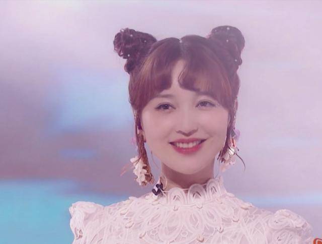 《神话》的素素,金莎35岁比20岁更甜美,不愧是网友心中的白月光