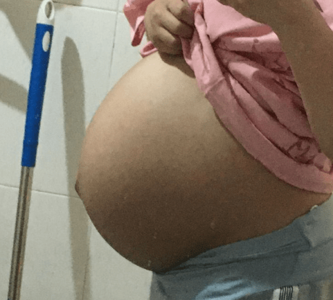 为何孕中期，肚子还是不显怀呢？孕期腹部足以说明什么？