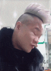 原创
未来的秋名山车神!