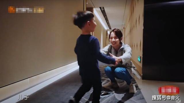 儿子|原创4岁儿子帅过爹？张嘉倪儿子要进娱乐圈，但曾拒绝真人秀邀约！