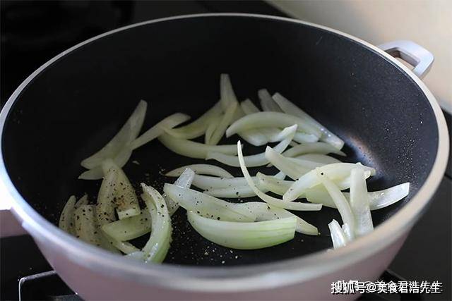 韭菜|粉丝根根分明、不粘锅炒粉丝总是黏成一团？多加这个步骤