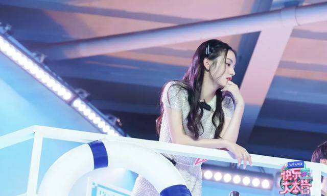 王一博|原创《站稳了!朋友》四种类型在笑生大放异彩,谁是下一个王一博?