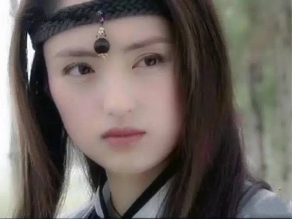 雪花女神龙大结局上官燕死了 906a25bdb28a4f359099953e0949e965.jpeg