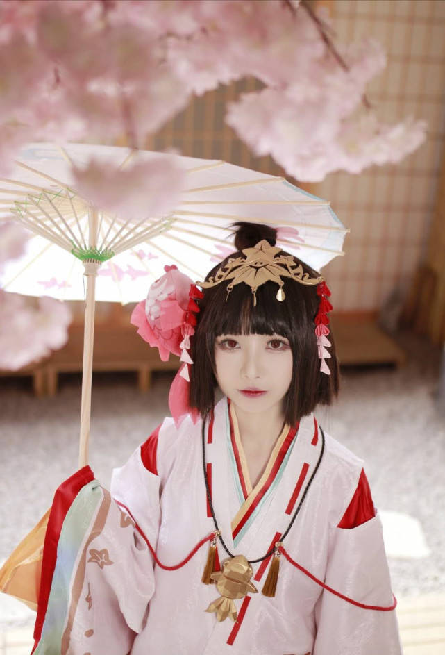《阴阳师》神乐cos, 好像掉进了温柔海里!