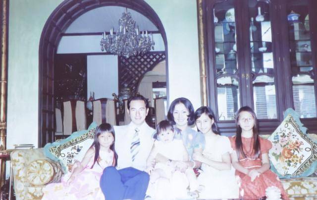 蓝琼缨|赌王四位太太年轻旧照比美：三太娇憨有福相，二太颜值很一般