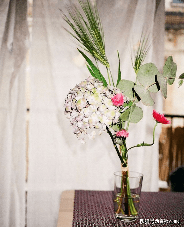 激光|新锐设计师 | 来自圣马丁的小姐姐带你用激光切割技术探讨可持续时尚