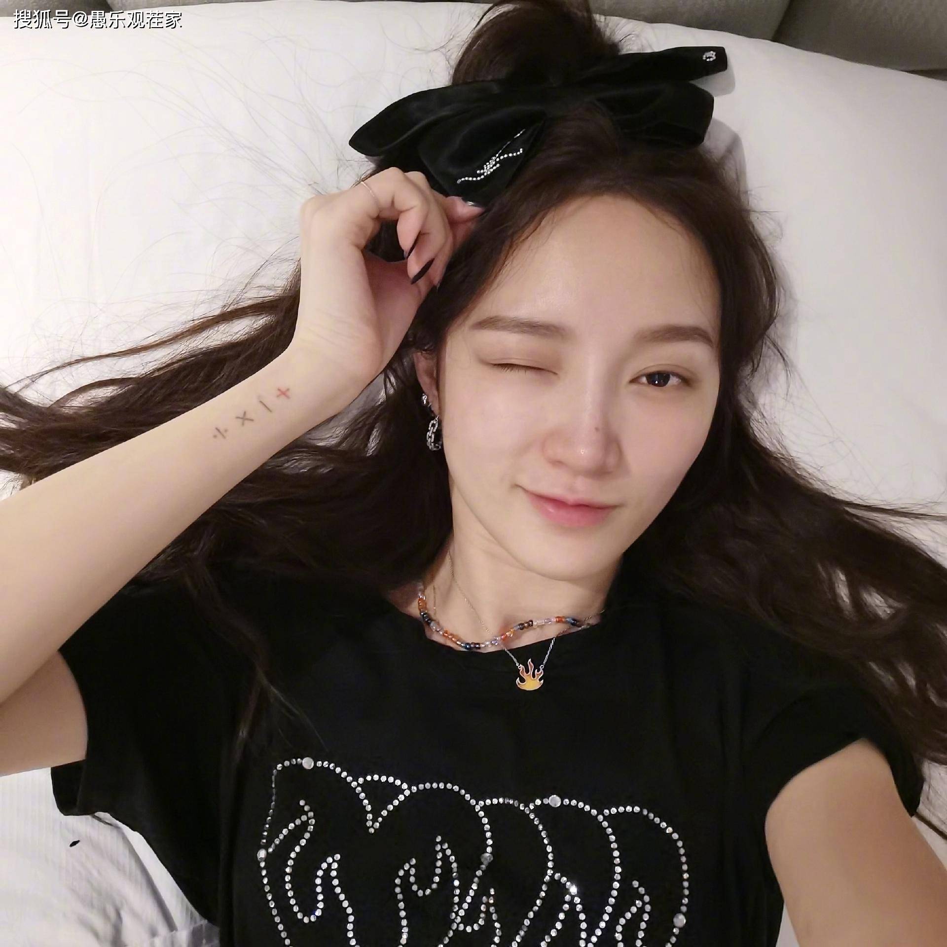 孟佳简谱_孟佳性感图片