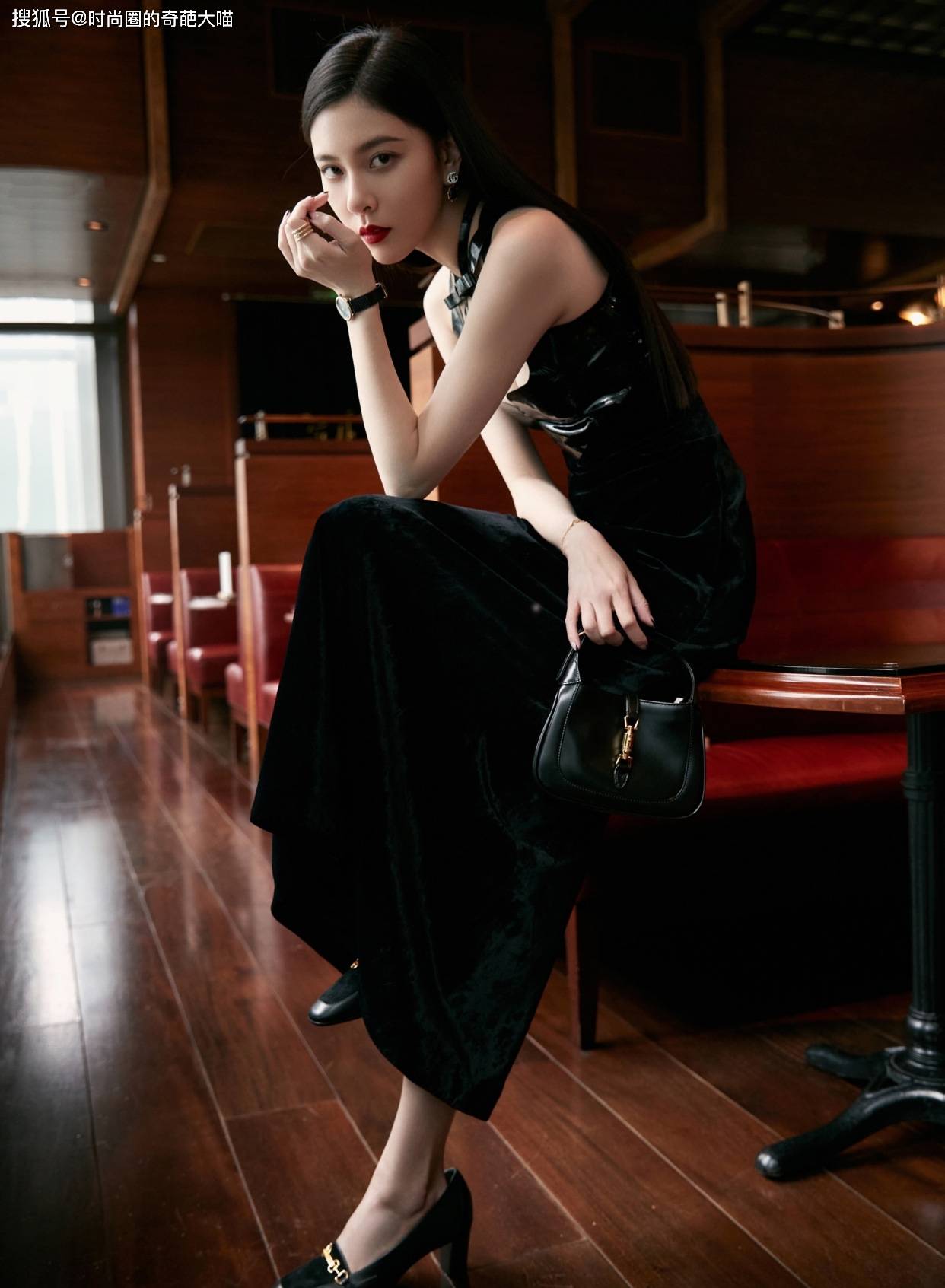 身材|生图堪比照妖镜,精修下的明星们离开滤镜后 每个人模样都变了