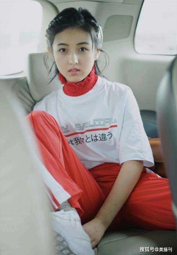 夏日|中长发怎么打理？试试甜美又帅气的夏日感编发，减龄效果超好