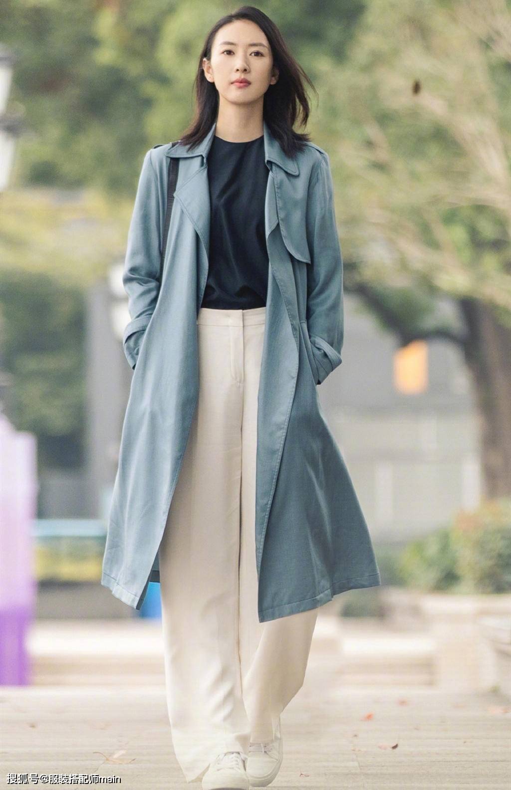 顾佳|童瑶在《三十而已》里太会穿了？每套造型都简约大气，还彰显品位