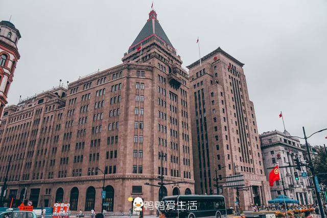 上海坚朗和广州坚朗有啥区别 b7c0f22228e4456daf1ed15652c323b4.jpeg