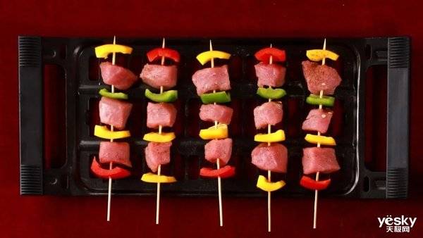 格兰仕|在家也能来个烧烤派对 格兰仕多功能煎烤炉让欢聚更美味