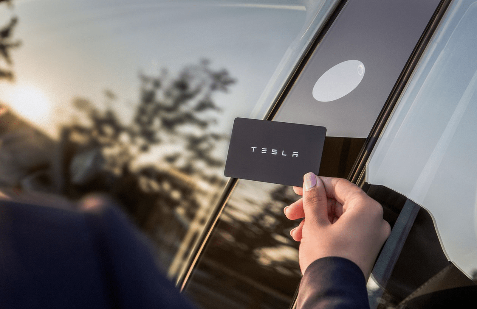 比亚迪汉|比亚迪汉和小鹏P7，谁才是特斯拉的“备胎”？