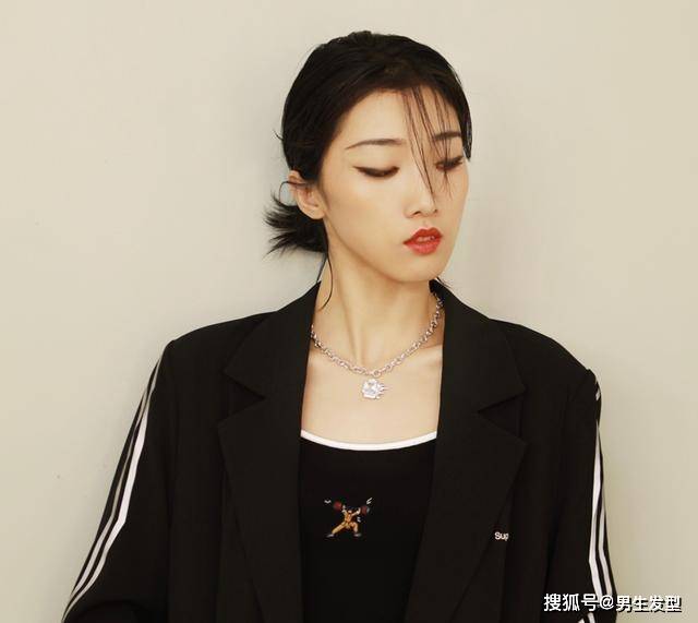 发型|火箭少女Yamy被老板骂很丑？来聊聊她的发型吧，这真的丑吗？