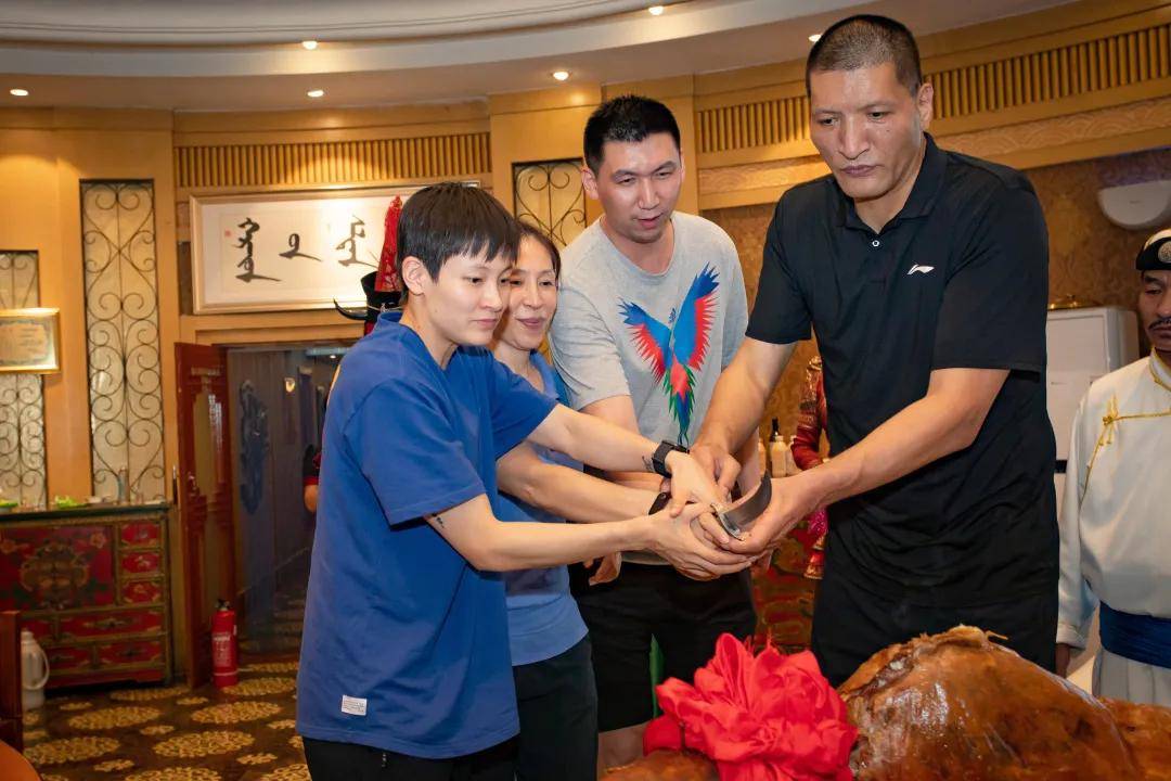 广东三大国手转会 李月汝杨力维黄思静或加盟内蒙古女篮