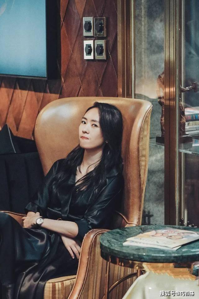 气质|姐姐们跟着《三十而已》顾佳学穿搭准没错，气质个性又优雅，绝美