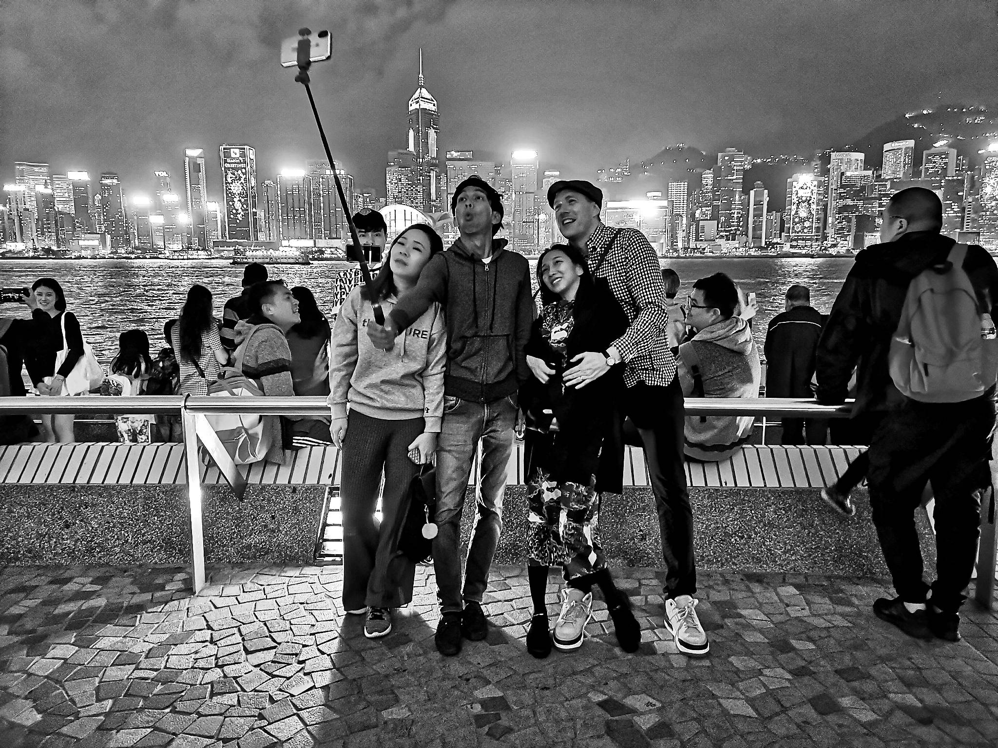 美图|生活就是那匆匆而过的身影，摄影达人的手机街拍。