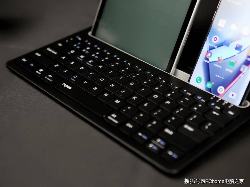 打字|别再用触摸屏打字啦！雷柏XK100蓝牙键盘来帮你