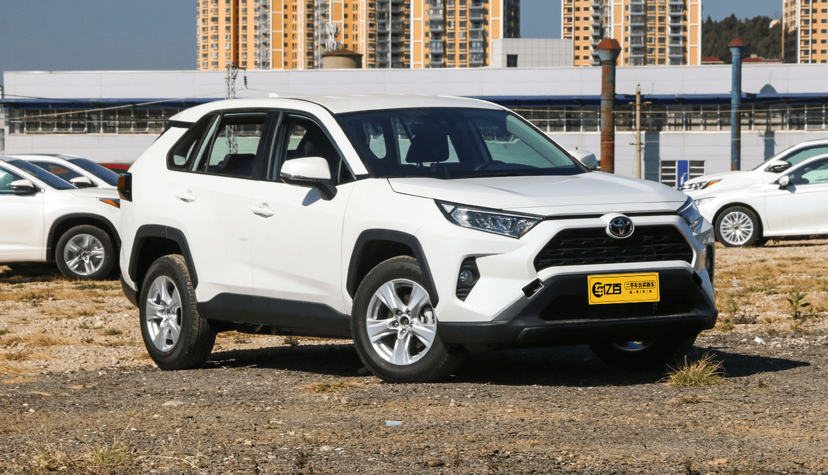 1/ 12 一汽丰田 rav4荣放 2020款 2.0l cvt 两驱 都市版 指导价:17.