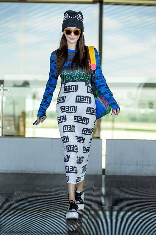 照片|张雨绮换个妆容，气场变小多了，尤其是脸很显小！