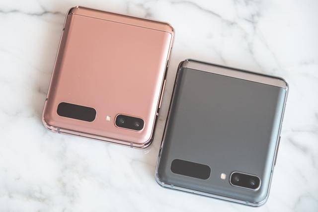 多角度|体验三星Galaxy Z Flip 5G：骁龙865 Plus加持，交互再升级