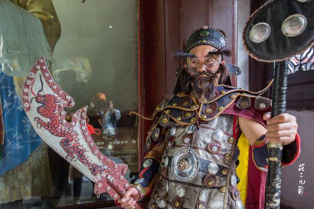 阆中|桃园结义三兄弟 身首异处在阆中 你道是谁？