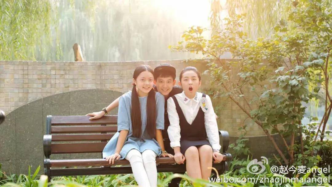 空降|原创撞脸半个娱乐圈打败张子枫拿下艺考第一，空降小花第一梯队？