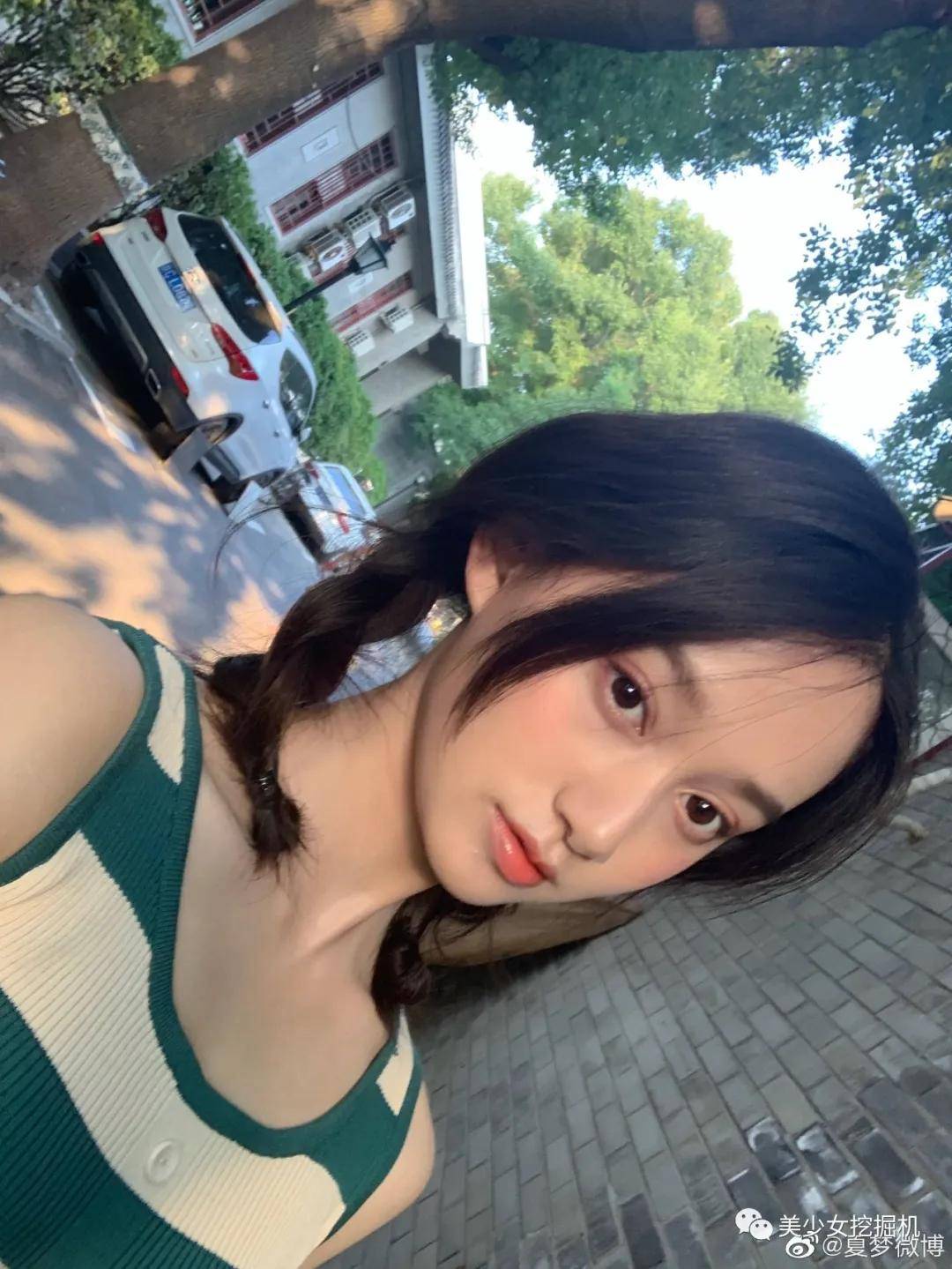 空降|原创撞脸半个娱乐圈打败张子枫拿下艺考第一，空降小花第一梯队？