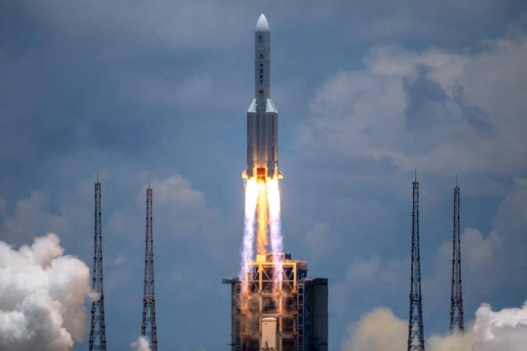 "天问一号"火星探测器发射升空 这些来自"成都造"