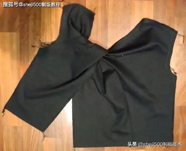 教程|434 扭结裙子纸样及缝制教程