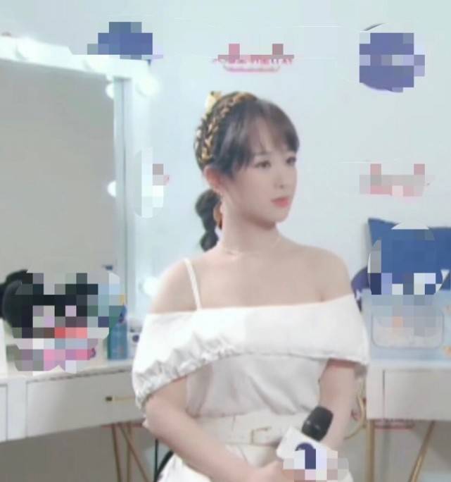 赵丽颖|杨紫直播生图曝光,身材发福脸部圆润,被嘲状态不如赵丽颖