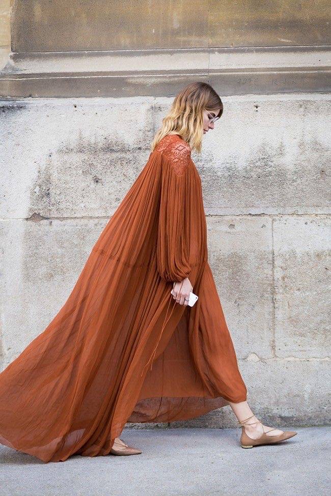 芭蕾|这双平底鞋流行了半个多世纪，让赫本美成经典，杨幂穿出时髦俏皮