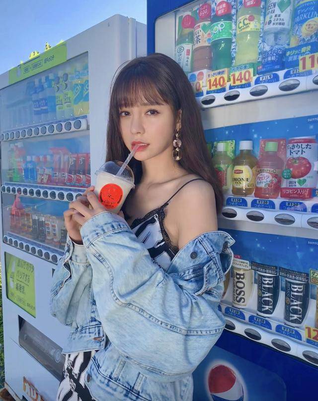 闲置|姐姐们的二手衣橱，是你不知道的“乘风破浪”