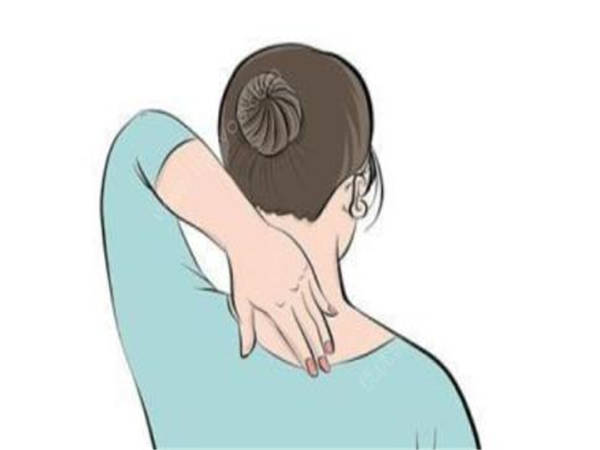 邱颈椎:头痛背痛有哪些预防措施?颈椎病会严重危害头部健康!