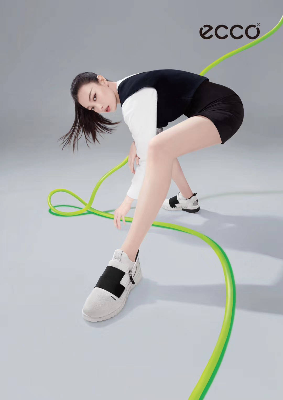 Gap|Kanye West又作妖?喊话退出合作,要求加入Gap和adidas董事会|一周时尚大事件