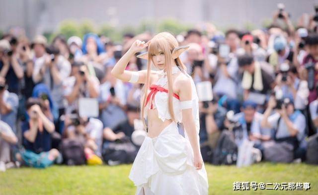 动作|“漫展偷拍”话题登上热搜，漫展上我们该如何防止自己被偷拍呢？